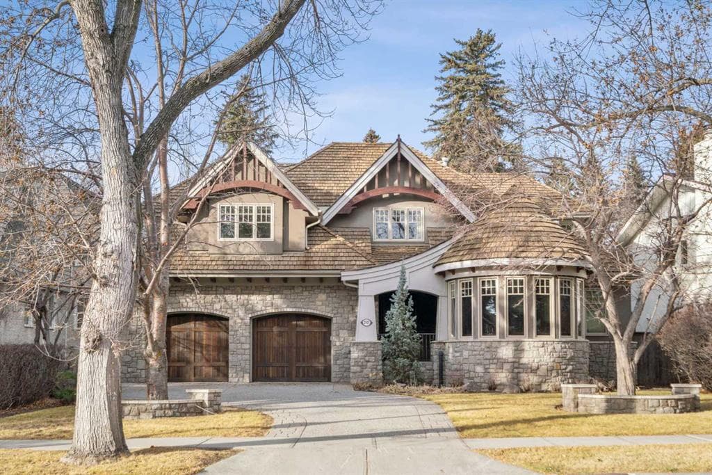 6-bed Detached for sale at 2905 Carleton Street SW, Calgary