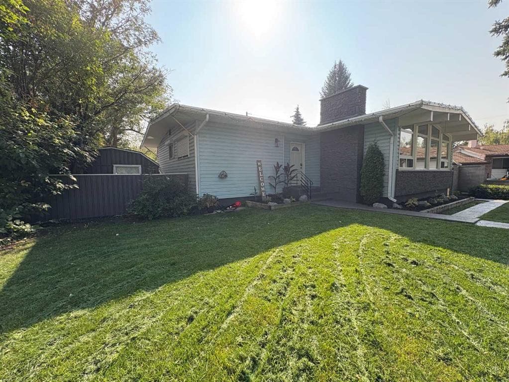 5-bed Detached for sale at 8043 Elbow Drive SW, Calgary