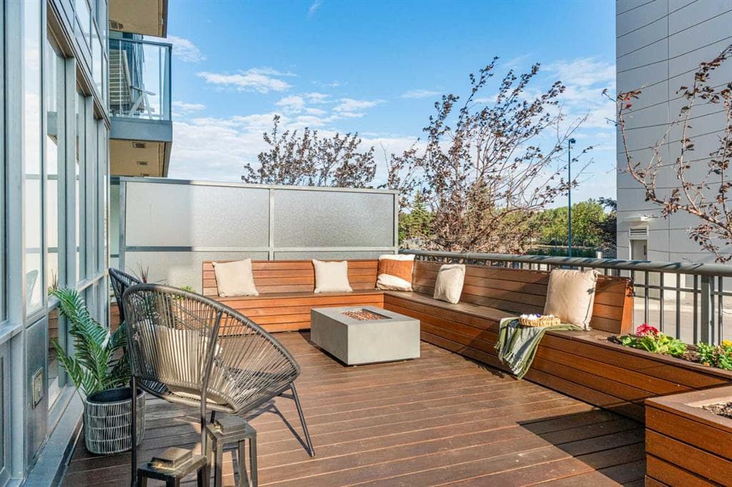2-bed Apartment for sale at 102, 128 2 Street SW, Calgary