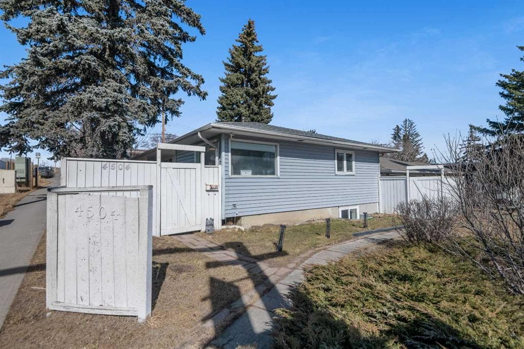 5-bed Detached for sale at 4504 14 Street NW, Calgary