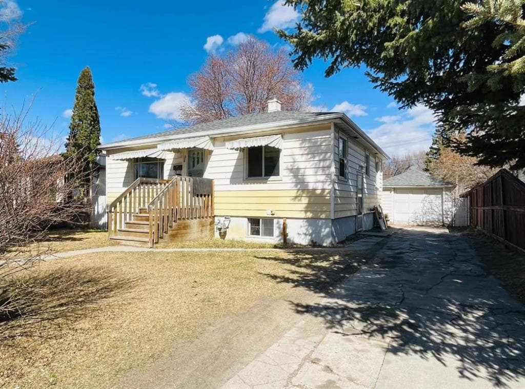 3-bed Detached for sale at 428 32 Avenue NW, Calgary