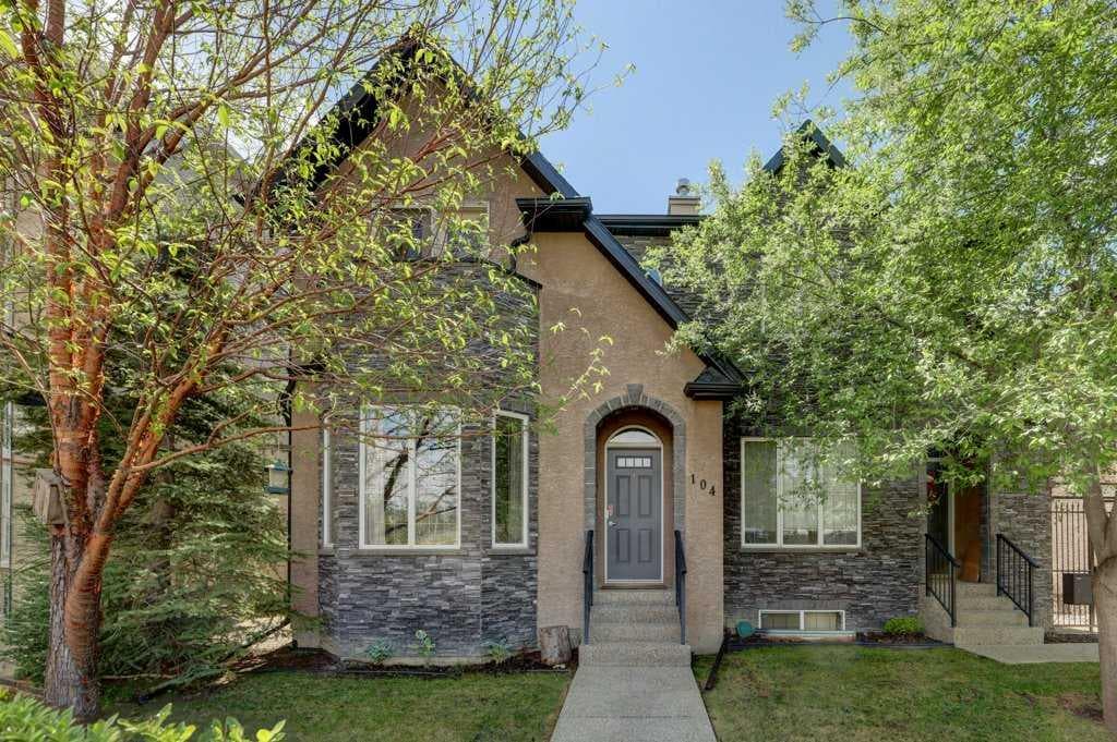 3-bed Townhouse for sale at 104, 449 20 Avenue NE, Calgary