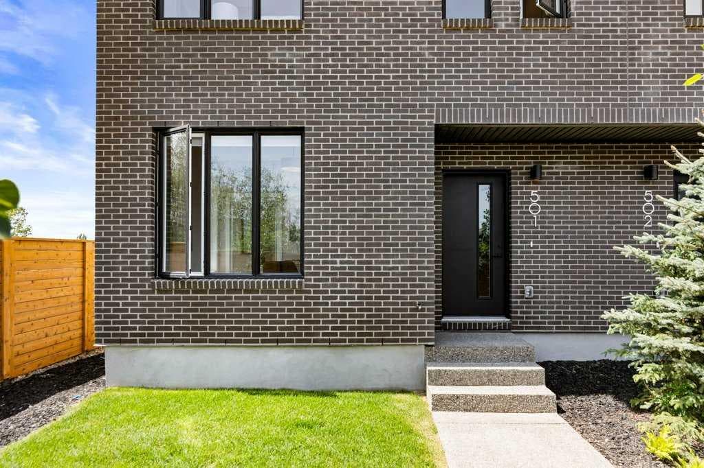 3-bed Townhouse for sale at 501, 8155 8 Avenue SW, Calgary
