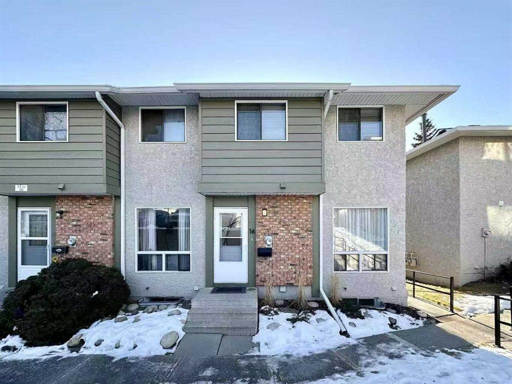 3-bed Townhouse for sale at 16, 6915 Ranchview Drive NW, Calgary