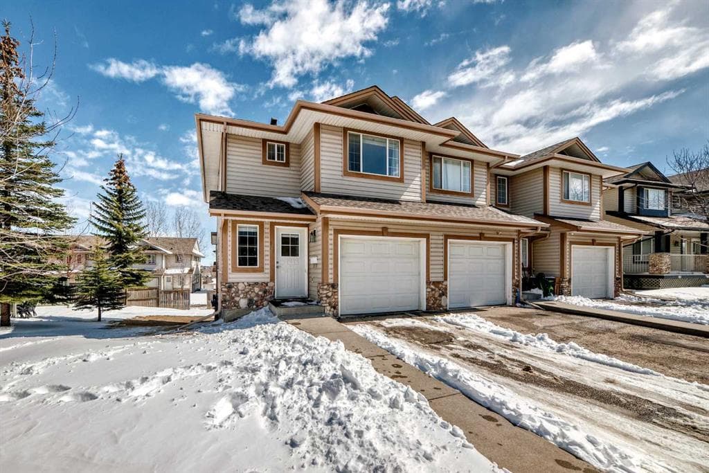 3-bed Townhouse for sale at 126 Citadel Point NW, Calgary