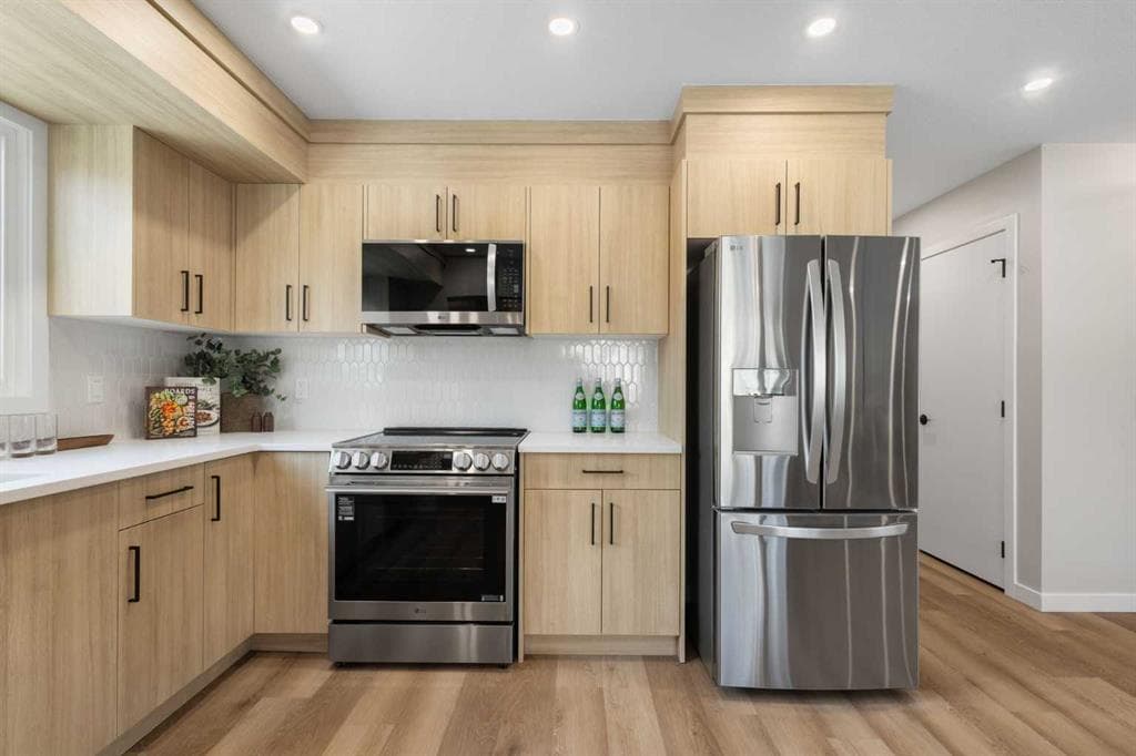 4-bed Detached for sale at 198 Silver Brook Road NW, Calgary