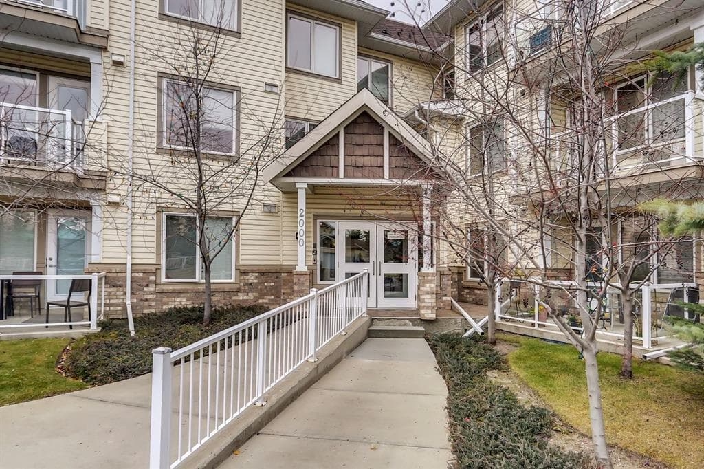 2-bed Apartment for sale at 2202, 5200 44 Avenue NE, Calgary