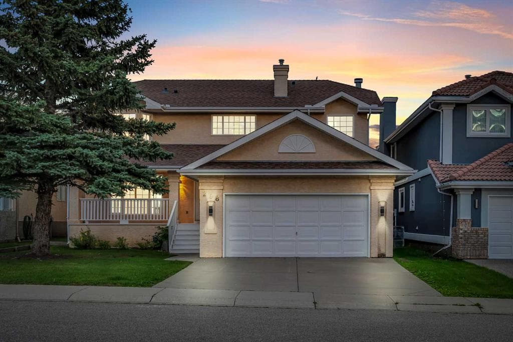 4-bed Detached for sale at 208 Coral Shores Bay NE, Calgary