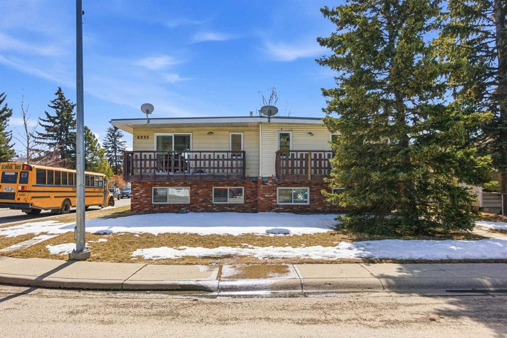6-bed Duplex for sale at 6333/6335 24 Avenue NE, Calgary