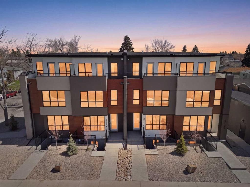 0-bed Townhouse for sale at 2126 7 Street NW, Calgary