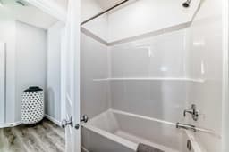 Thumbnail 16