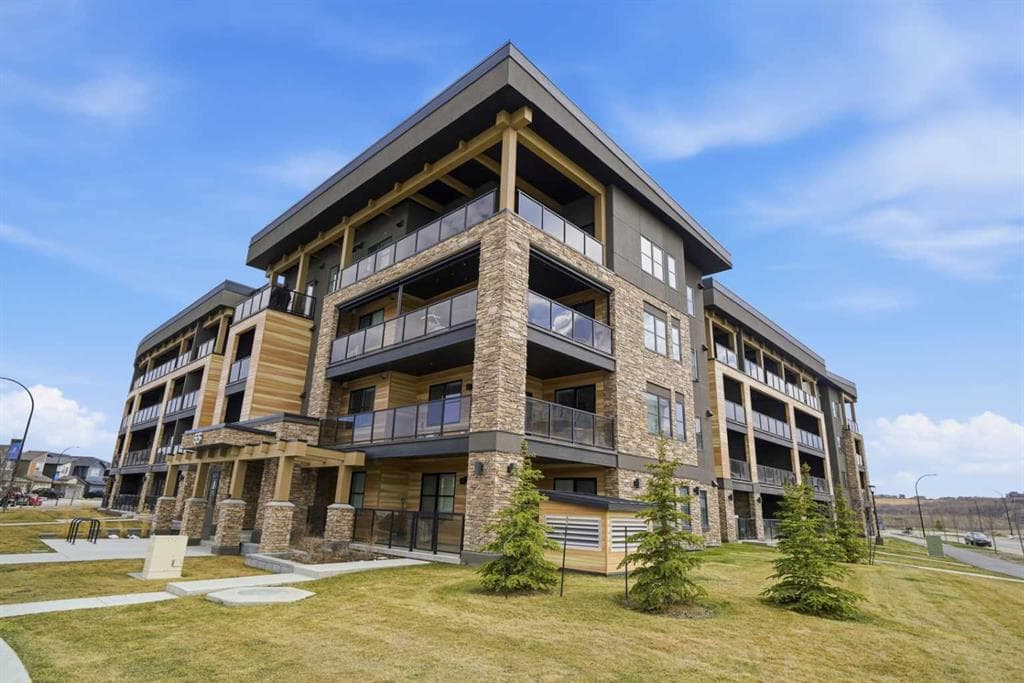1-bed Apartment for sale at 318, 55 Wolf Hollow Crescent SE, Calgary