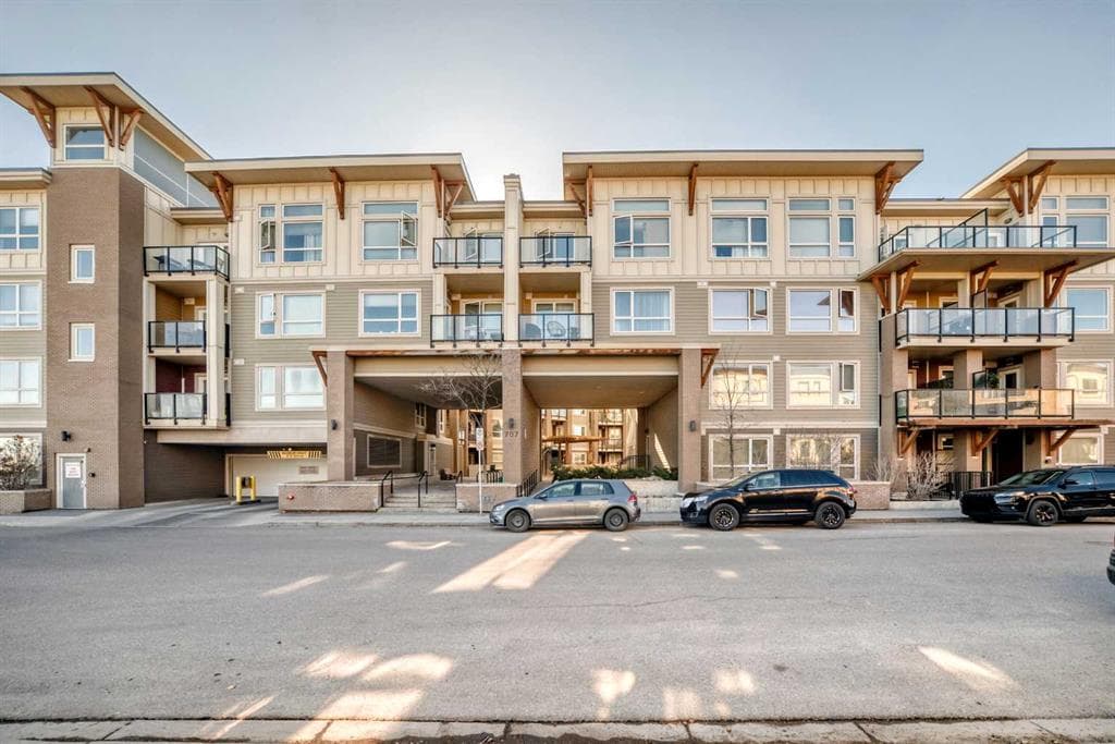 1-bed Apartment for sale at 204, 707 4 Street NE, Calgary