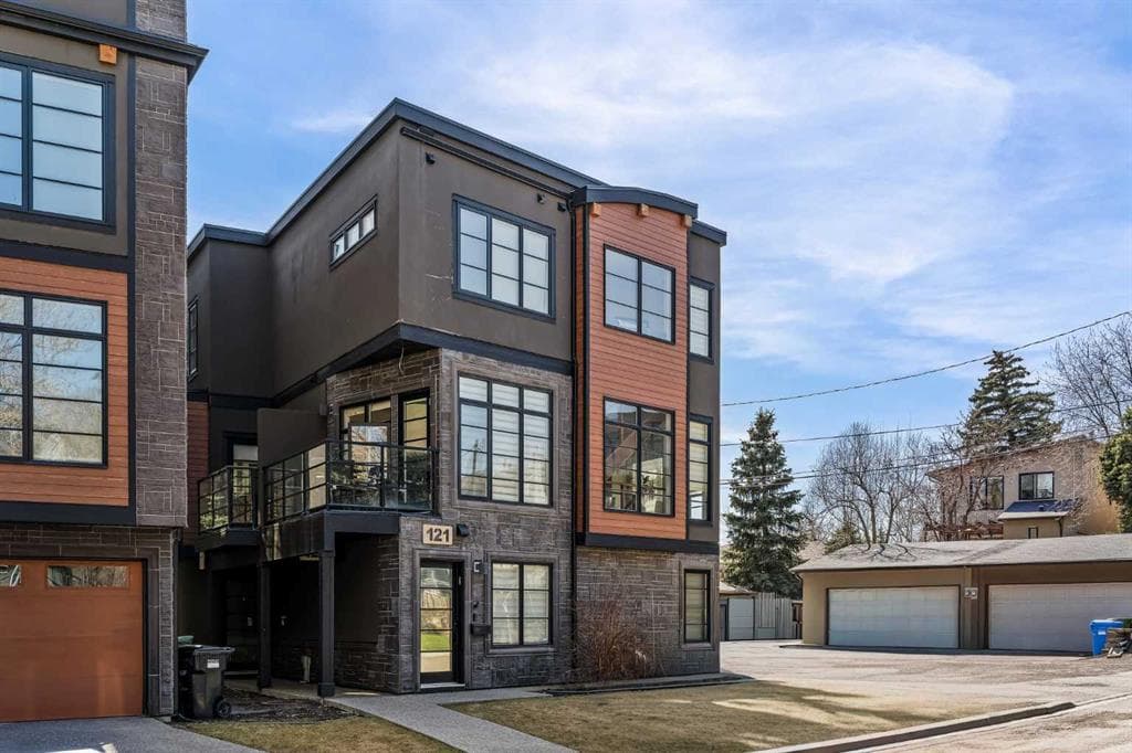 2-bed Townhouse for sale at 125 41 Avenue SW, Calgary