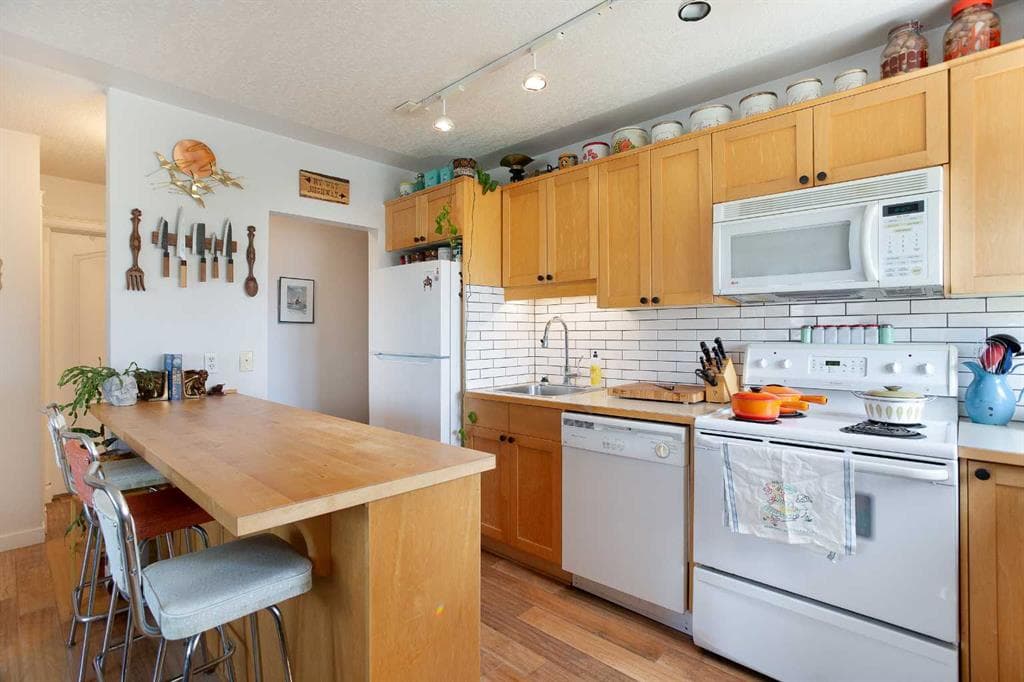 1-bed Apartment for sale at 405, 2515 14A Street SW, Calgary