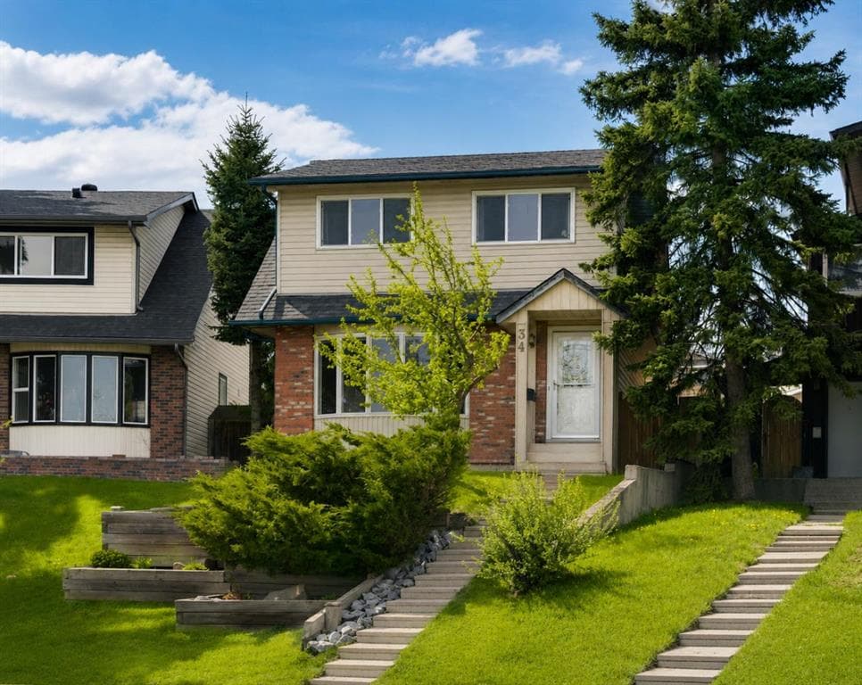 3-bed Detached for sale at 34 Ranch Glen Drive NW, Calgary