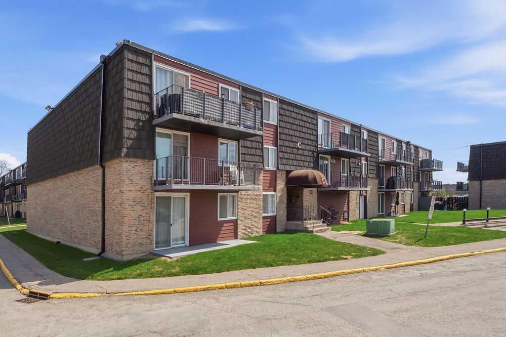 2-bed Apartment for sale at 8C, 80 Galbraith Drive SW, Calgary