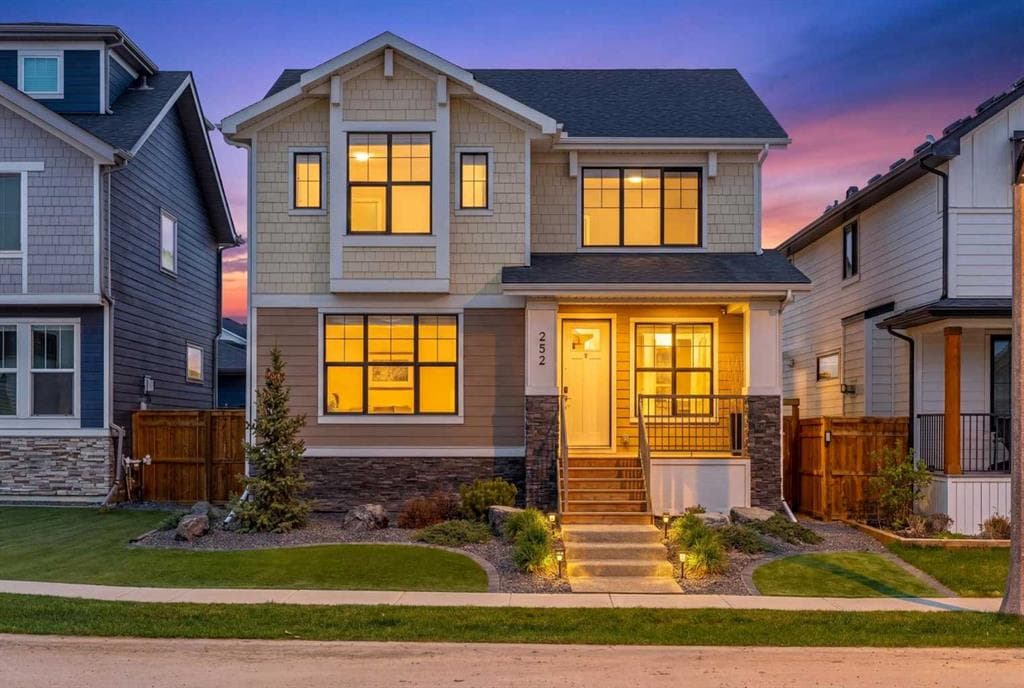 4-bed Detached for sale at 252 Grayling Common, Rural Rocky View County
