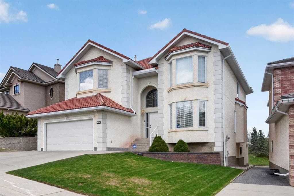 3-bed Detached for sale at 307 Hampstead Way NW, Calgary