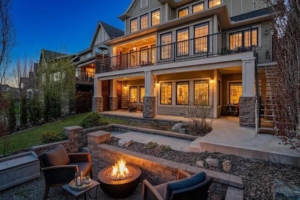 4-bed Detached for sale at 1117 Coopers Drive SW, Airdrie