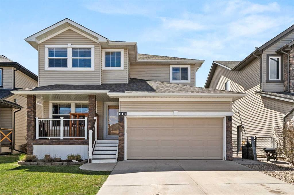 4-bed Detached for sale at 117 Westmount Road, Okotoks
