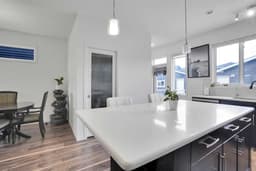 Thumbnail 17