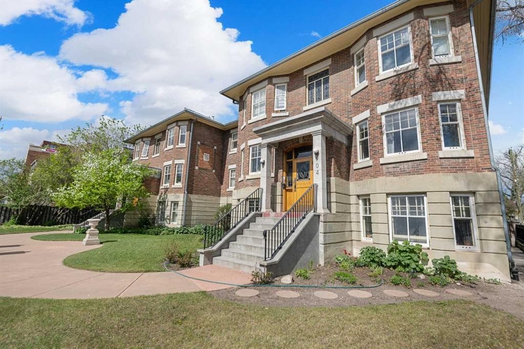 2-bed Apartment for sale at 2, 904 Memorial Drive NW, Calgary
