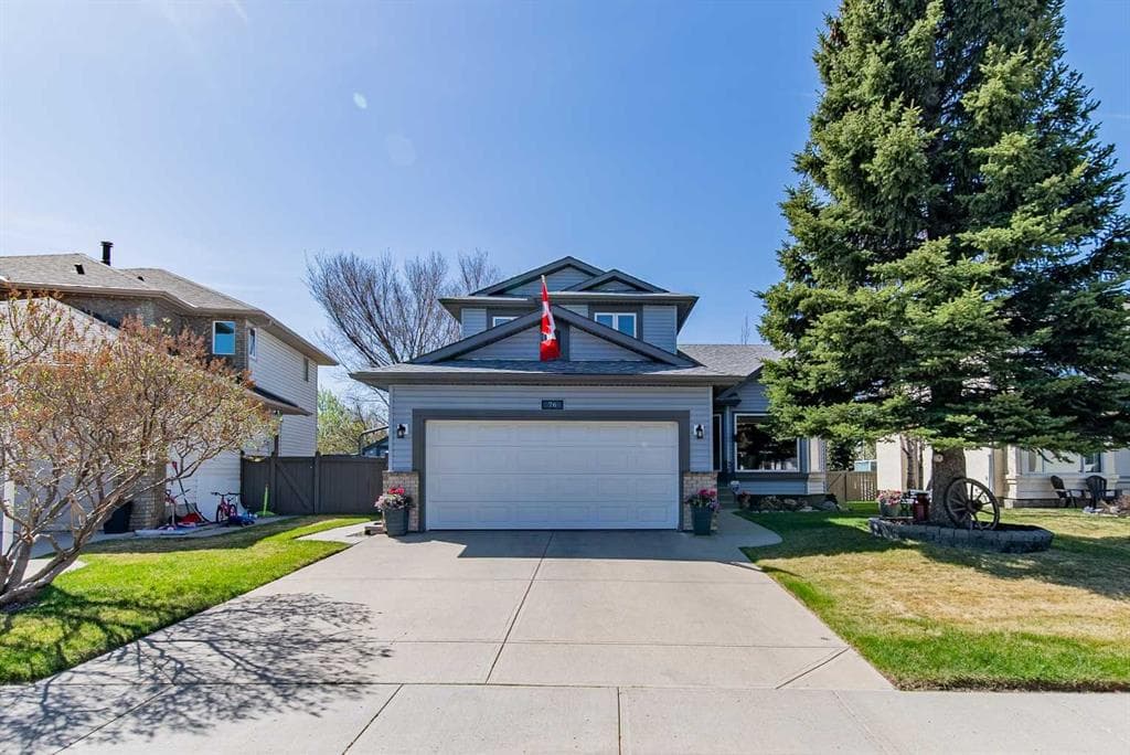 4-bed Detached for sale at 76 Sunset Crescent, Okotoks