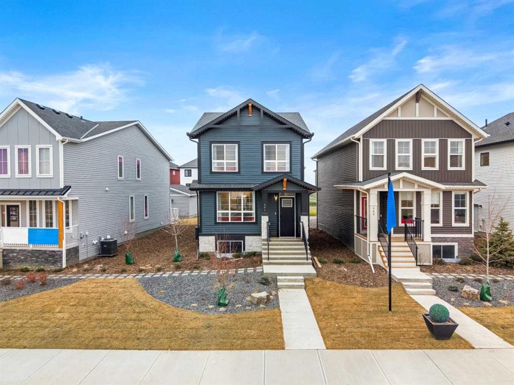 3-bed Detached for sale at 541 Bridgeport Street, Chestermere