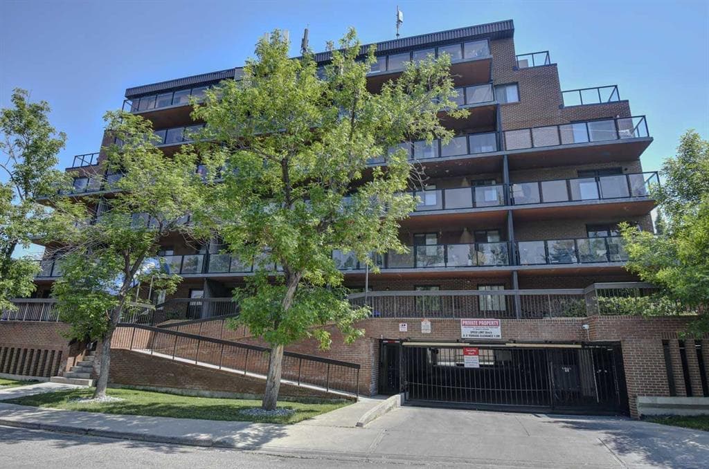 2-bed Apartment for sale at 204, 1900 25A Street SW, Calgary