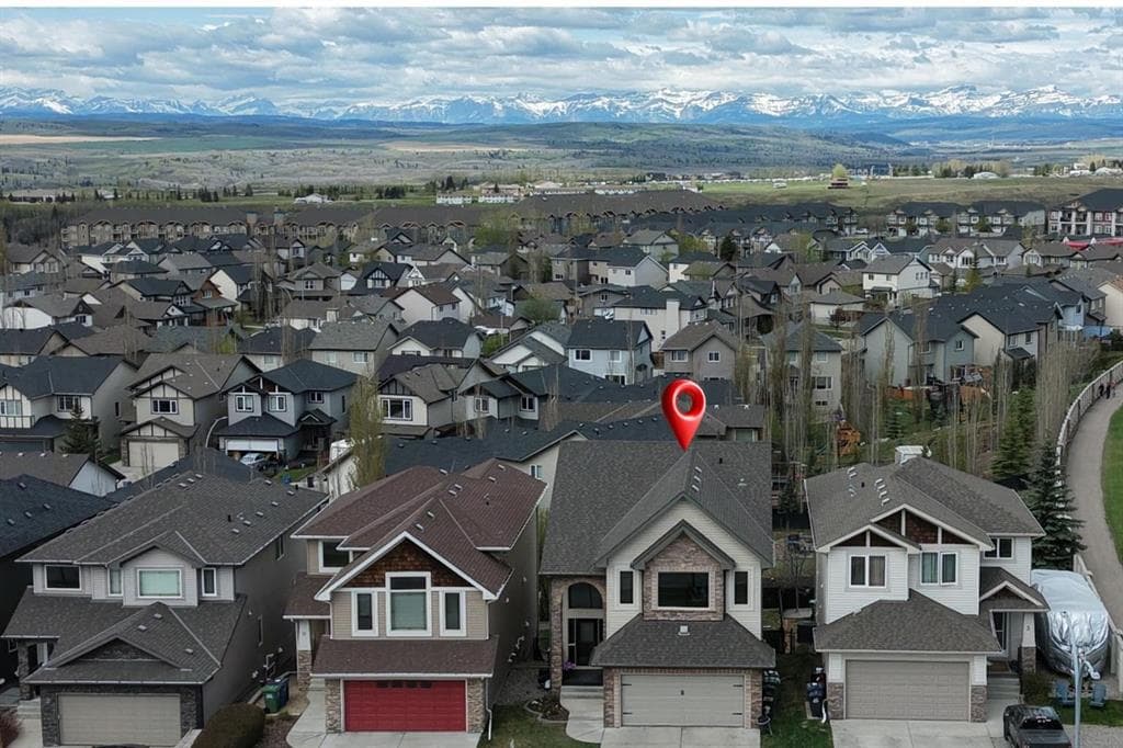 4-bed Detached for sale at 7 Sunset Way, Cochrane