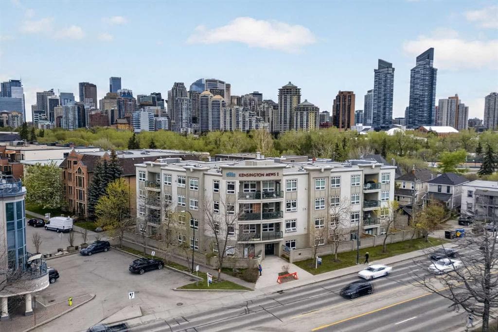 3-bed Apartment for sale at 205, 2 14 Street NW, Calgary
