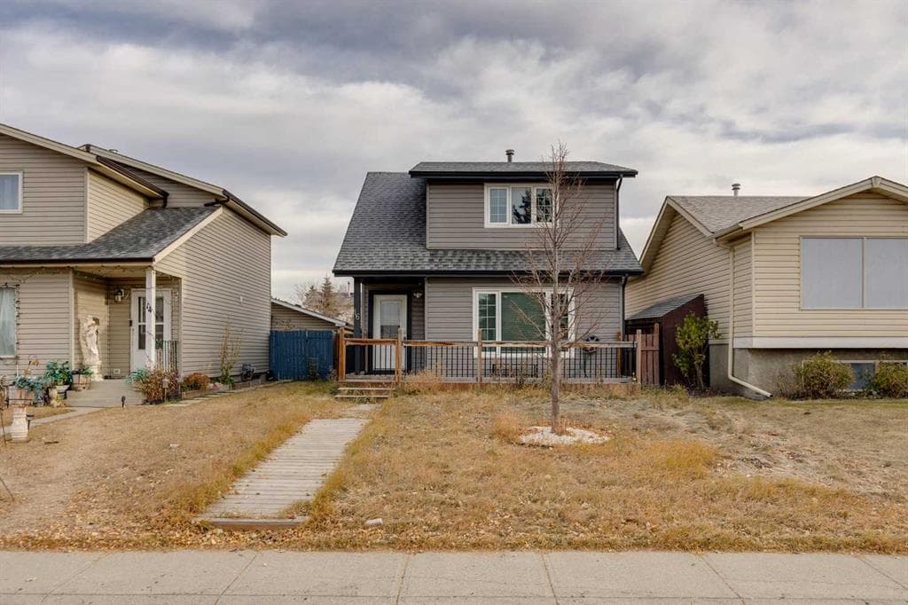 3-bed Detached for sale at 16 Abalone Crescent NE, Calgary
