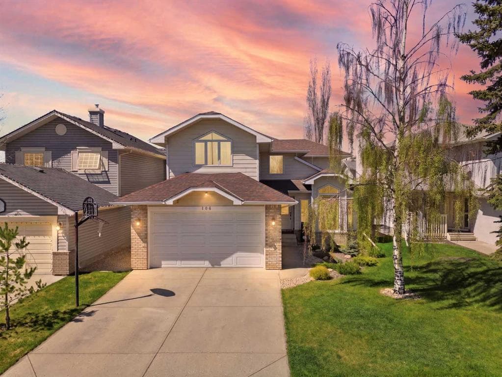 5-bed Detached for sale at 106 Sunvista Crescent SE, Calgary
