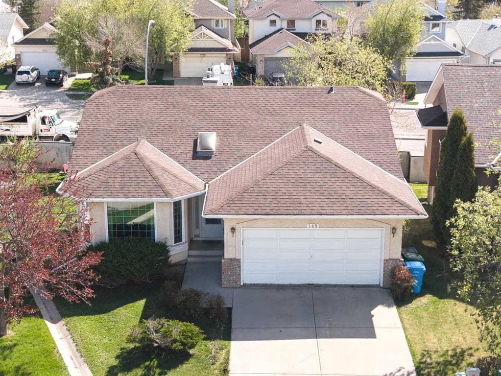 3-bed Detached for sale at 149 Sceptre Court NW, Calgary