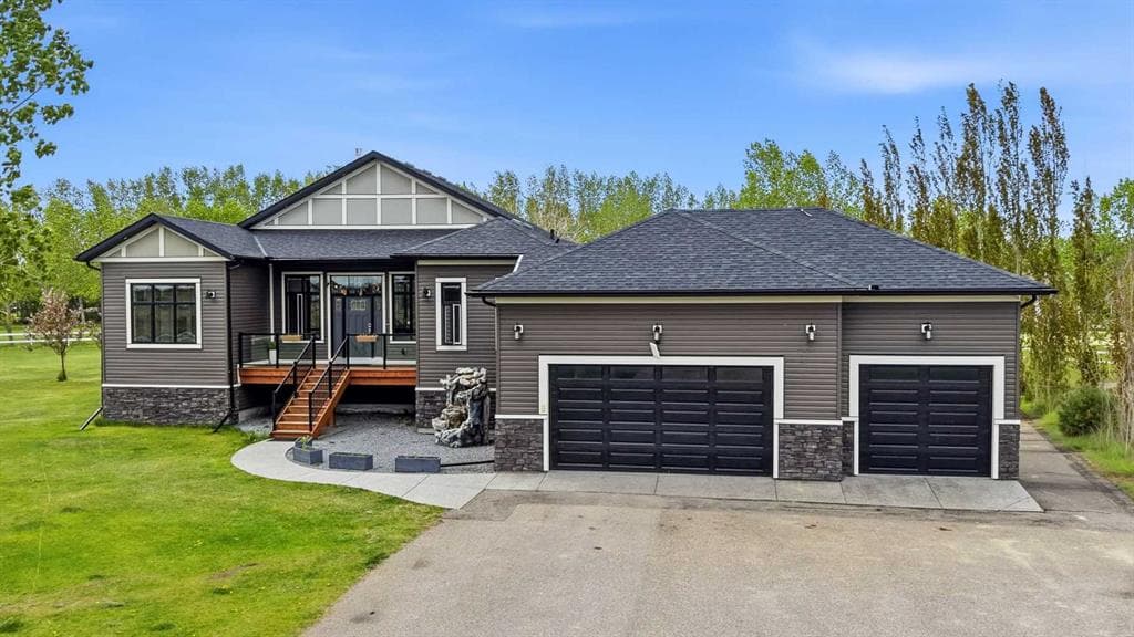 4-bed Detached for sale at 292131 Township Road 264, Rural Rocky View County