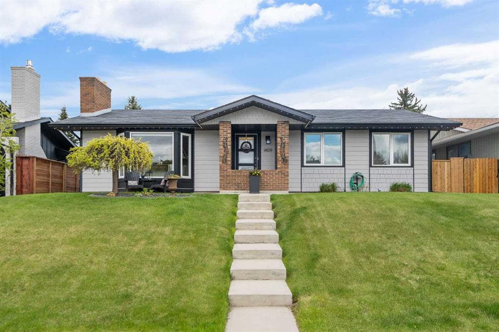 4-bed Detached for sale at 14519 Parkside Drive SE, Calgary