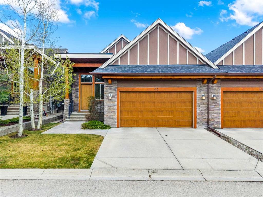 4-bed Semi-detached for sale at 63 Cortina Villas SW, Calgary