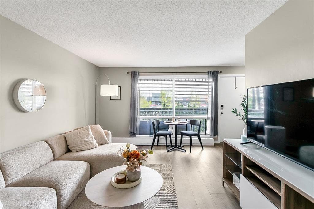 2-bed Apartment for sale at 20, 3519 49 Street NW, Calgary