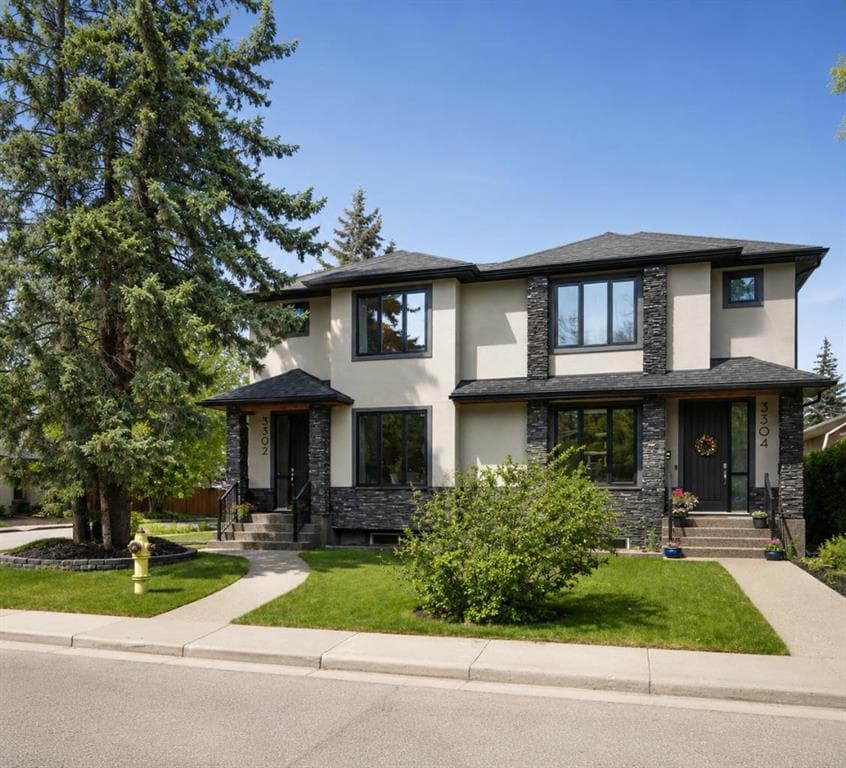 4-bed Semi-detached for sale at 3302 39 Street SW, Calgary