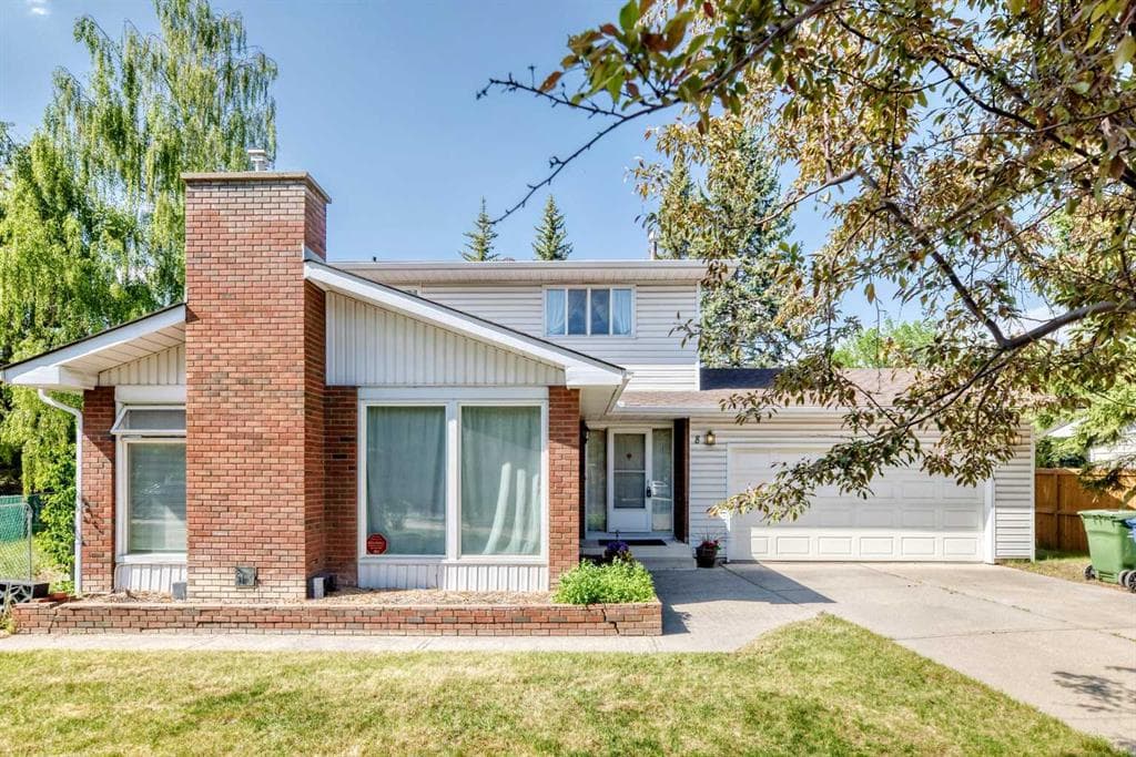 4-bed Detached for sale at 8 Varsdale Place NW, Calgary