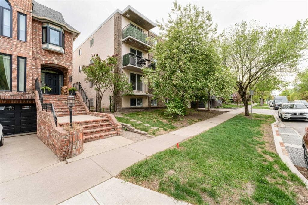 2-bed Apartment for sale at 202, 823 19 Avenue SW, Calgary
