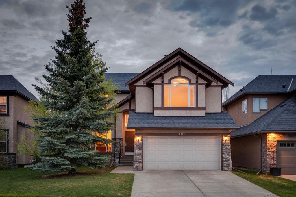 3-bed Detached for sale at 430 Discovery Ridge Boulevard SW, Calgary