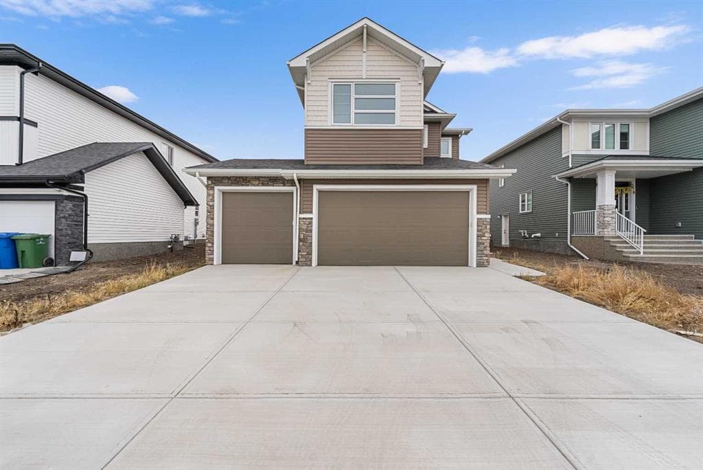 3-bed Detached for sale at 72 Dawson Wharf Mount, Chestermere