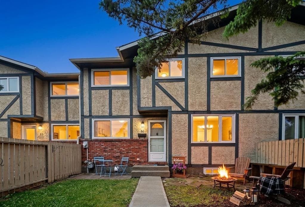 3-bed Townhouse for sale at 86, 203 Lynnview Road SE, Calgary