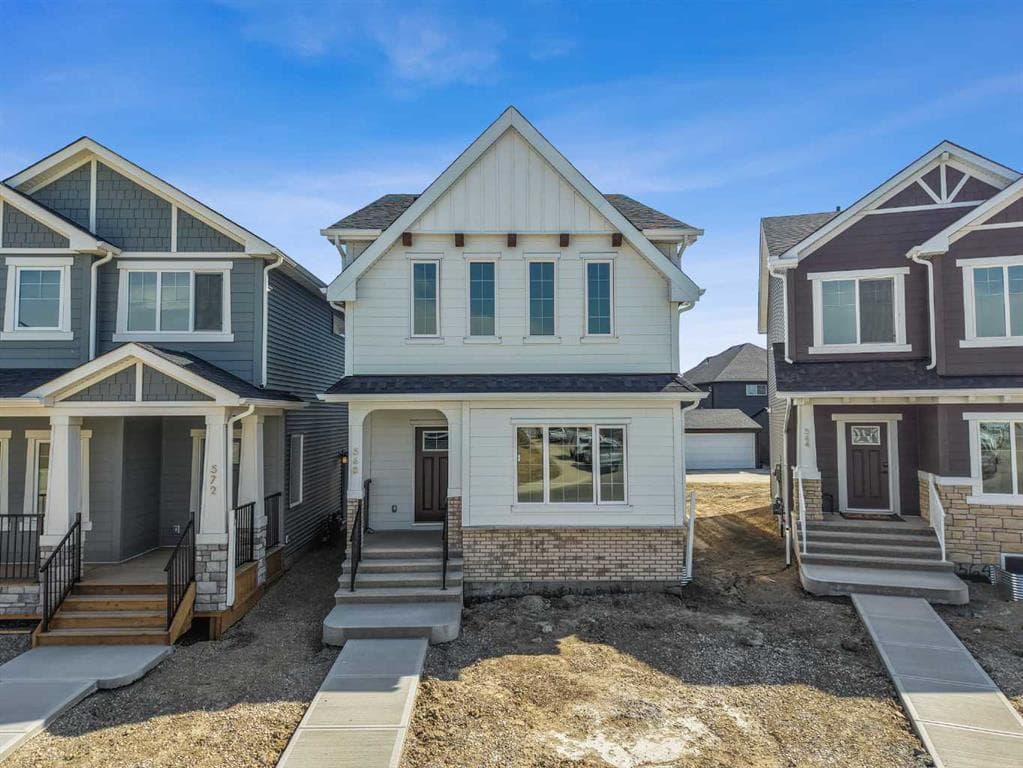 5-bed Detached for sale at 568 Buffaloberry Manor SE, Calgary