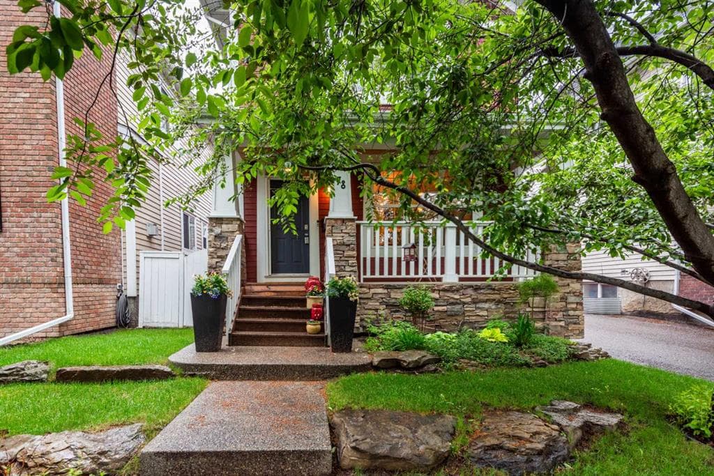 4-bed Detached for sale at 78 Ypres Green SW, Calgary