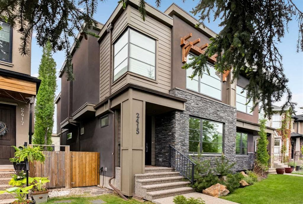 4-bed Semi-detached for sale at 2415 25 Street SW, Calgary