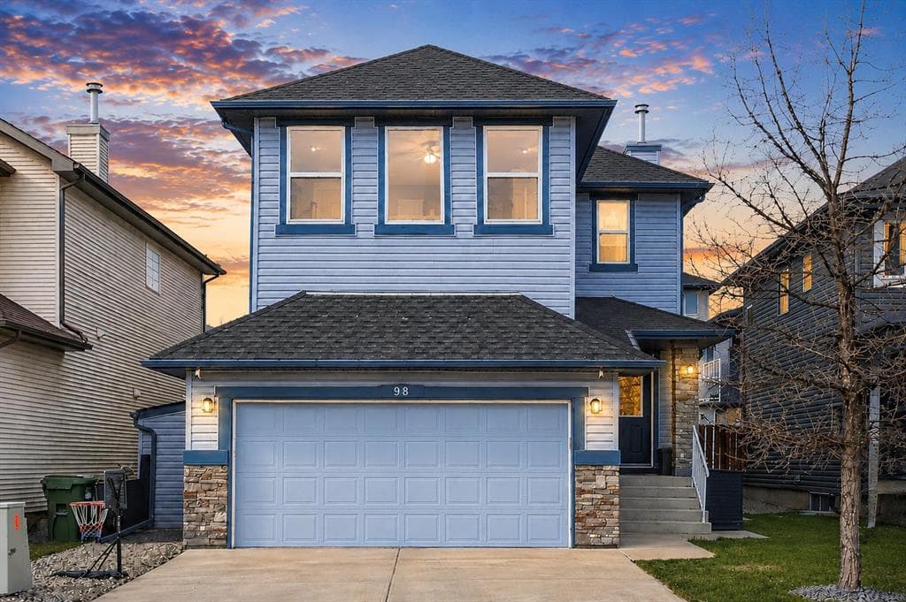 3-bed Detached for sale at 98 Evanscove Circle NW, Calgary