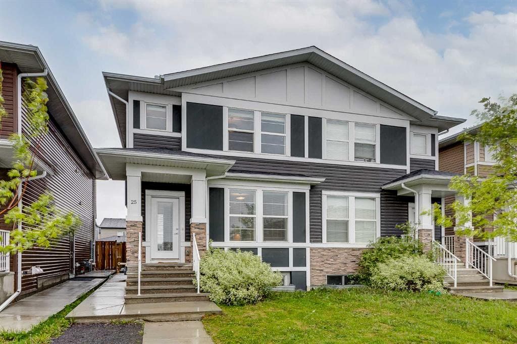 4-bed Semi-detached for sale at 25 Red Embers Place NE, Calgary
